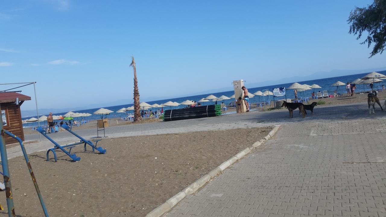 Ürkmez Ata Apart Hotels المظهر الخارجي الصورة